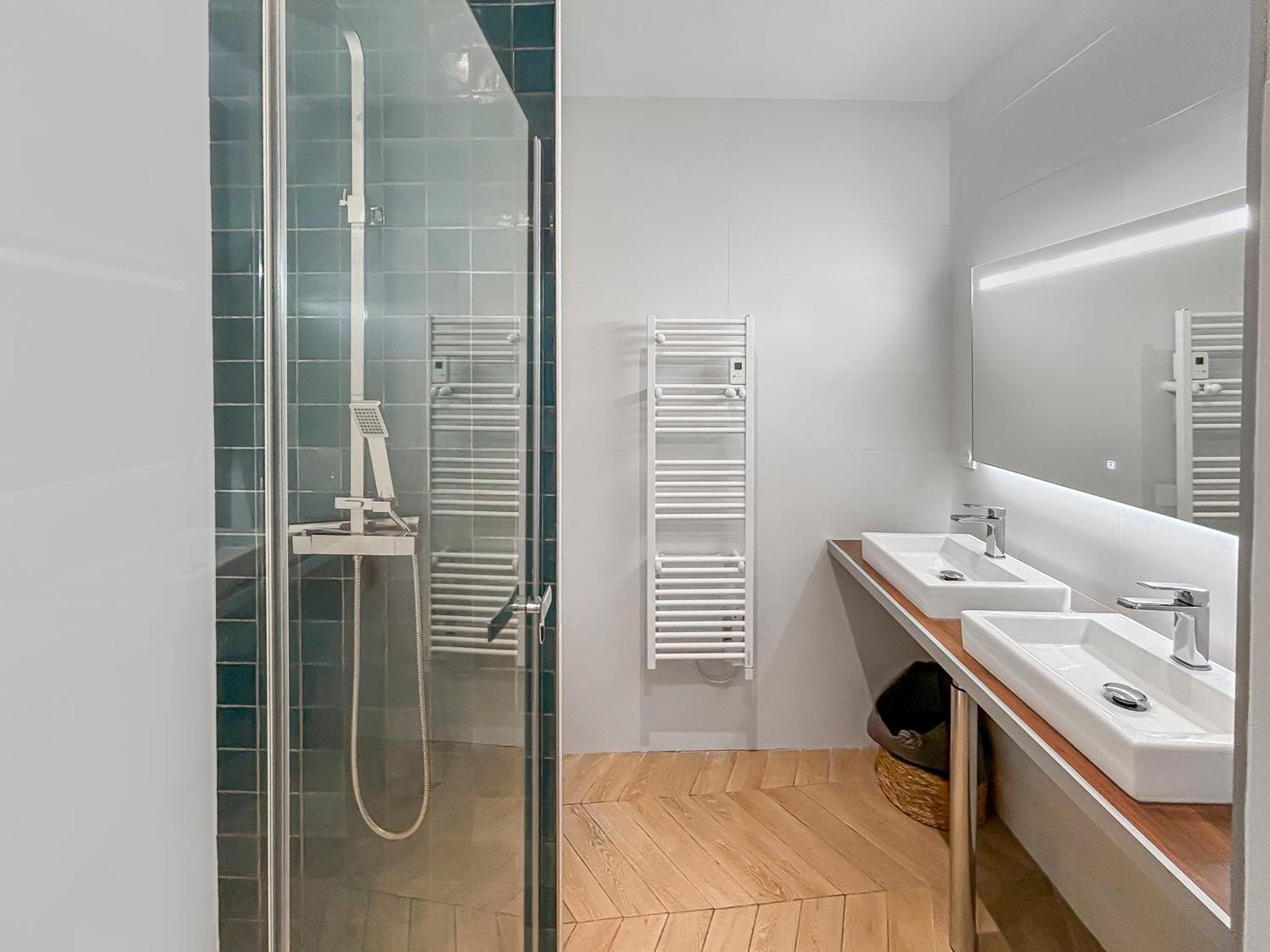 Hebergements Modernes & Cosy A Arles T3 Et T2 Elegants Exterior foto