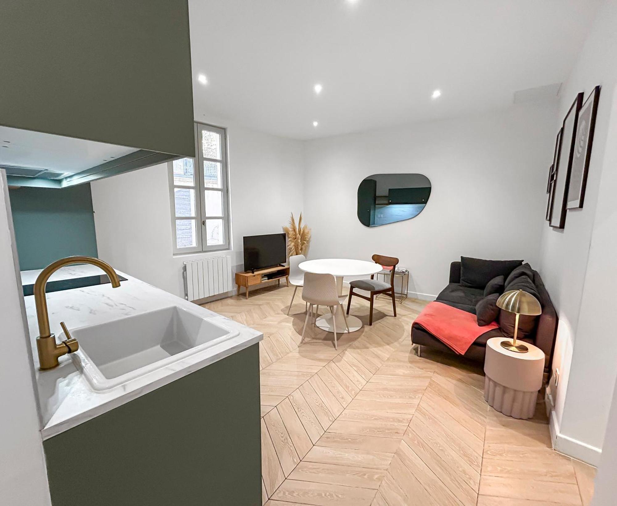 Hebergements Modernes & Cosy A Arles T3 Et T2 Elegants Exterior foto