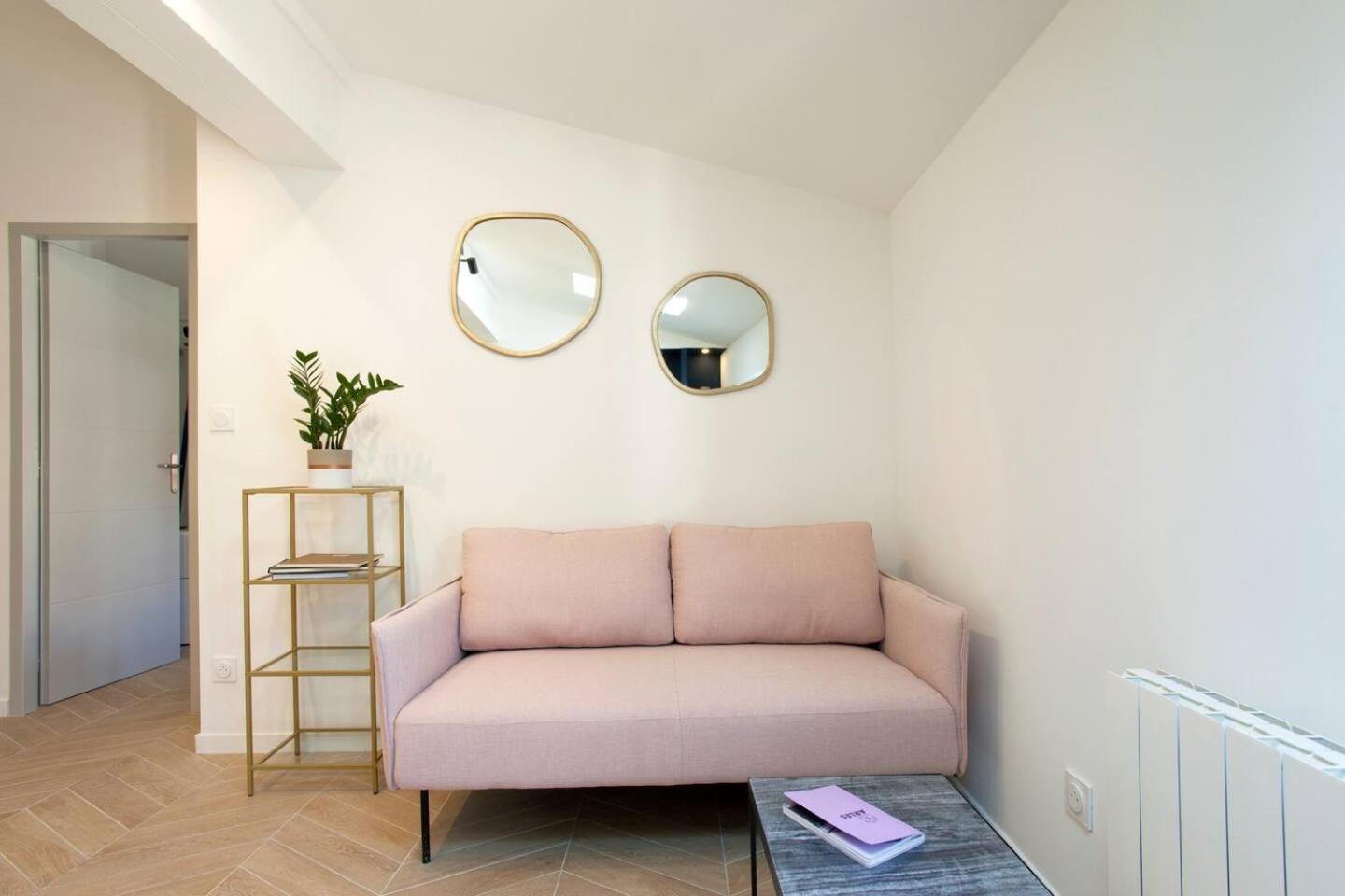 Hebergements Modernes & Cosy A Arles T3 Et T2 Elegants Exterior foto