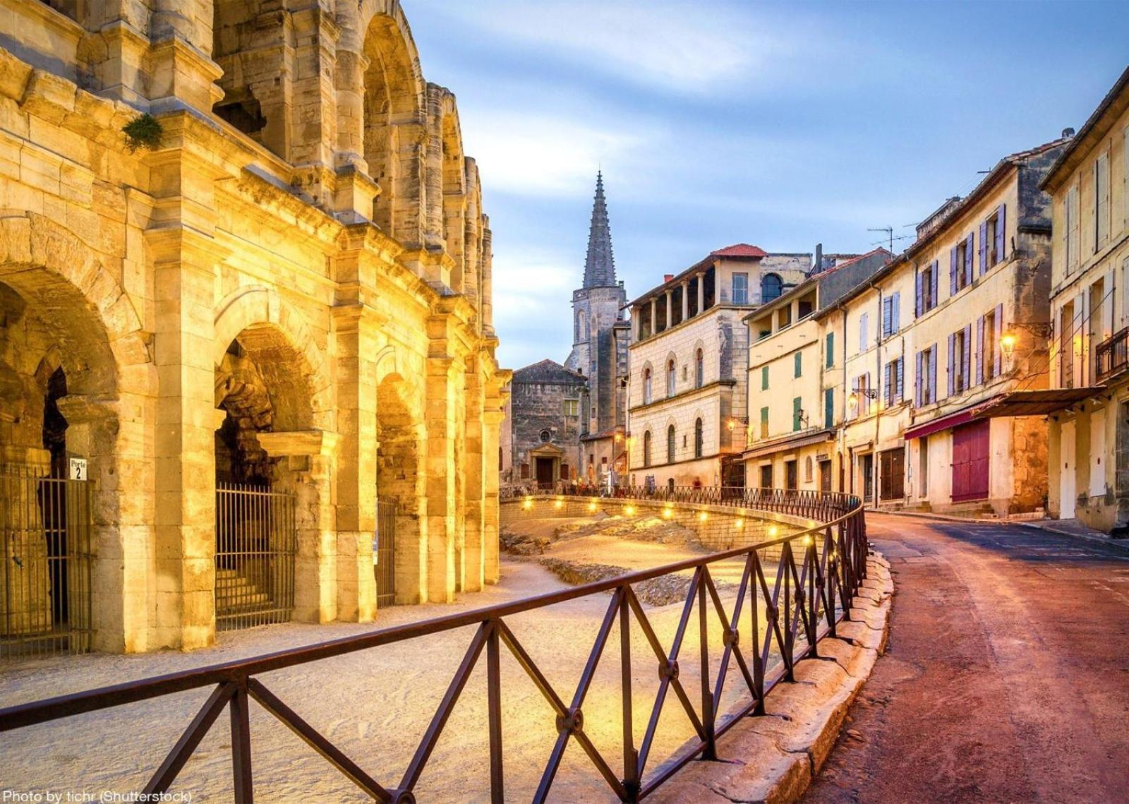 Hebergements Modernes & Cosy A Arles T3 Et T2 Elegants Exterior foto